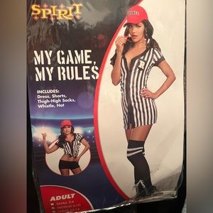 Ref costume